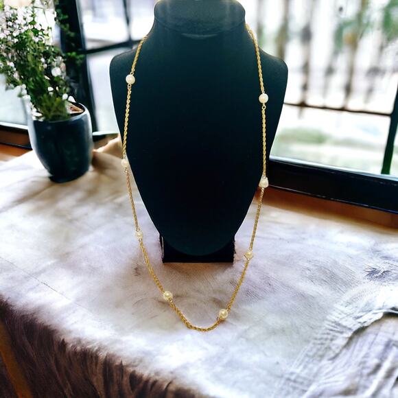 Gold Tone Faux Pearl Classic Timeless 29'' Opera Length Necklace-Rope Chain - Picture 5 of 7